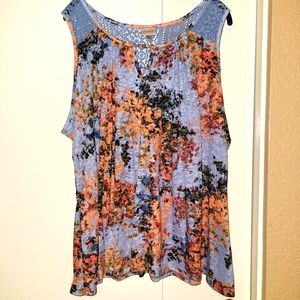 Avenue lace floral tank top